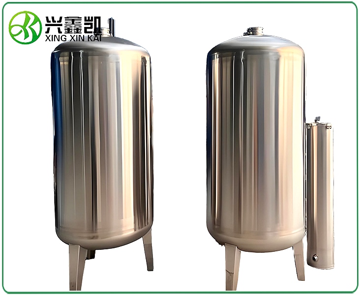 臭氧混合曝气塔(臭氧接触混合罐) 臭氧混合曝气塔(臭氧接触混合罐)